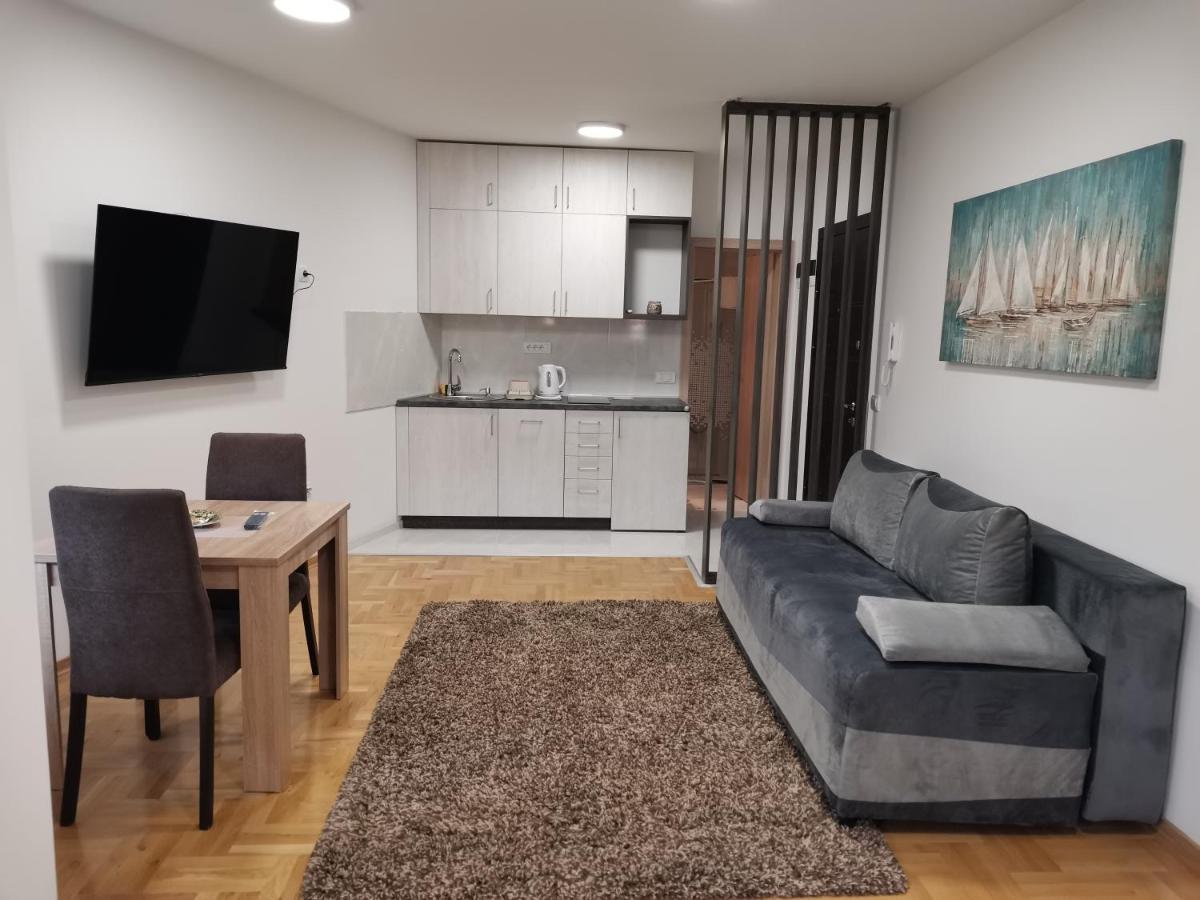 Apartman Centar 3 Užice Esterno foto